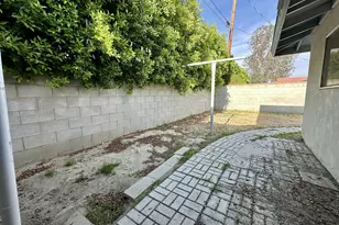 4070 E Sunny Dunes Rd, Palm Springs, CA 92264 - Photo 14