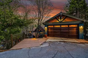 26623 Hillcrest Ln, Lake Arrowhead, CA 92352 - Photo 2
