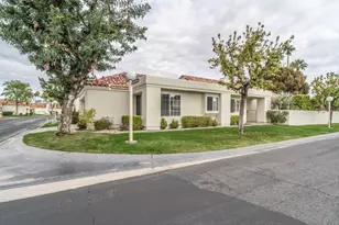 43954 Via Granada, Palm Desert, CA 92211 - Photo 2