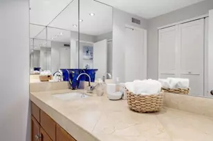 46750 Mountain Cove Dr, Indian Wells, CA 92210 - Photo 16