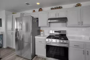 69911 Northhampton Ave, Cathedral City, CA 92234 - Photo 8
