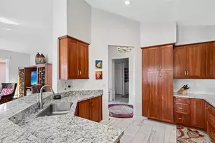 42811 Edessa St, Palm Desert, CA 92211 - Photo 20