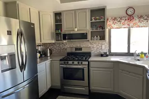 44459 Baden Ct, Palm Desert, CA 92260 - Photo 4