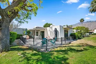 2134 S Sunshine Cir, Palm Springs, CA 92264 - Photo 22