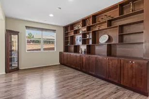 25334 High Noon Ct, Menifee, CA 92584 - Photo 10