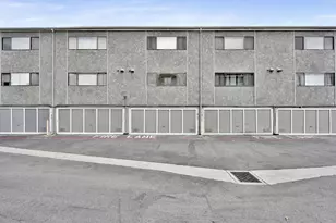 7307 Haskell Ave, Van Nuys, CA 91406 - Photo 22