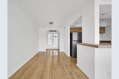 7307 Haskell Avenue #4, Van Nuys, CA 91406 - Photo 14