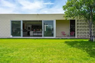 14 Lakeview Circle, Palm Springs, CA 92264 - Photo 36