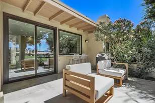211 Las Lomas, Palm Desert, CA 92260 - Photo 28