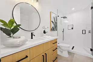 211 Las Lomas, Palm Desert, CA 92260 - Photo 14