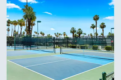 211 Las Lomas, Palm Desert, CA 92260 - Photo 48