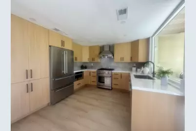 211 Las Lomas, Palm Desert, CA 92260 - Photo 8