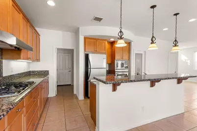 212 Paseo Vista Circle, Palm Desert, CA 92260 - Photo 8