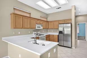 78906 Edgebrook Ln, Palm Desert, CA 92211 - Photo 12