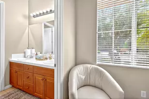 120 Tesori Dr, Palm Desert, CA 92211 - Photo 22