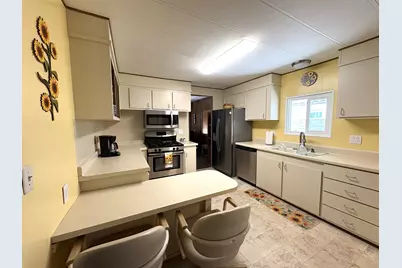 39049 Desert Greens Drive E, Palm Desert, CA 92260 - Photo 6