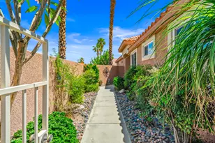 42240 Sari Ct, Palm Desert, CA 92211 - Photo 6