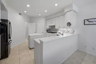 17 Belmonte Dr, Palm Desert, CA 92211 - Photo 12