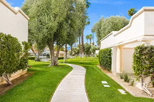 654 Vista Lago Cir N, Palm Desert, CA 92211 - Photo 8