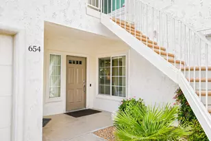 654 Vista Lago Cir N, Palm Desert, CA 92211 - Photo 10