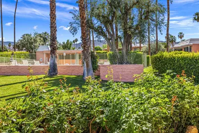 47432 Medina Drive W, Palm Desert, CA 92260 - Photo 24