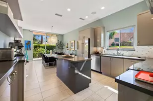47432 Medina Dr W, Palm Desert, CA 92260 - Photo 12