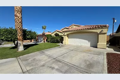 51920 Avenida Carranza, La Quinta, CA 92253 - Photo 6