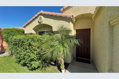 51920 Avenida Carranza, La Quinta, CA 92253 - Photo 8