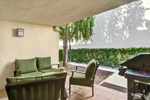 1655 E Palm Canyon Dr, Palm Springs, CA 92264 - Photo 16
