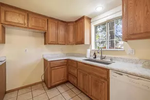 604 E Meadow Ln, Big Bear City, CA 92314 - Photo 10