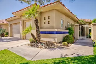 152 Kavenish Dr, Rancho Mirage, CA 92270 - Photo 2
