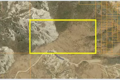 7003 Loma Verde Mountainway, Castaic, CA 91384 - Photo 14