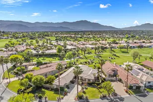 867 Arrowhead Dr, Palm Desert, CA 92211 - Photo 6