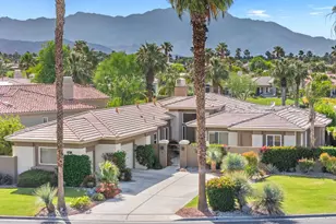 867 Arrowhead Dr, Palm Desert, CA 92211 - Photo 2