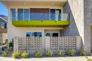 706 Obsidian Loop E, Palm Springs, CA 92264 - Photo 48