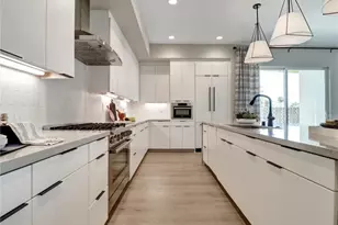 706 Obsidian Loop E, Palm Springs, CA 92264 - Photo 12