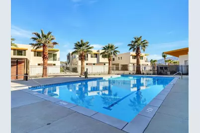 704 Obsidian Loop E, Palm Springs, CA 92264 - Photo 44