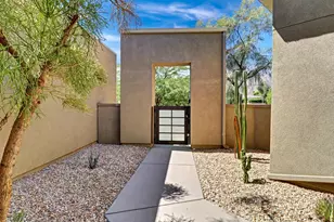 1702 Sienna Ct, Palm Springs, CA 92262 - Photo 2