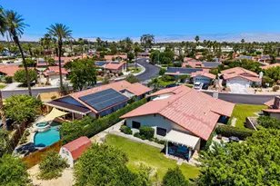 40464 Periwinkle Ct, Palm Desert, CA 92260 - Photo 4