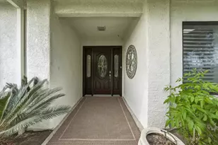 24 El Toro Dr, Rancho Mirage, CA 92270 - Photo 2