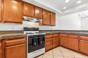 48938 Eisenhower Dr, Indio, CA 92201 - Photo 8