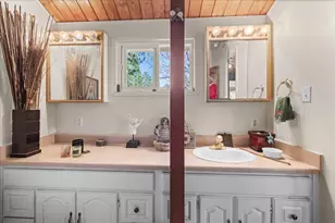566 Santa Barbara Ave, Sugarloaf, CA 92386 - Photo 30