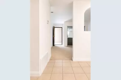 2825 N Los Felices Road #107, Palm Springs, CA 92262 - Photo 8