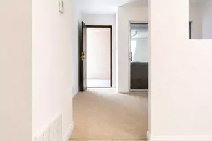 2825 N Los Felices Rd, Palm Springs, CA 92262 - Photo 8