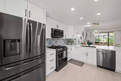 68711 Paseo Soria, Cathedral City, CA 92234 - Photo 12