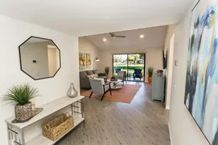 41542 Jupiter Hills Ct, Palm Desert, CA 92211 - Photo 2