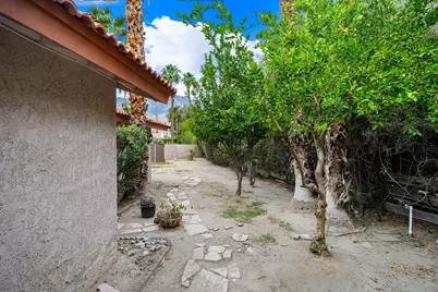 3174 E Cajon Circle, Palm Springs, CA 92264 - Photo 34
