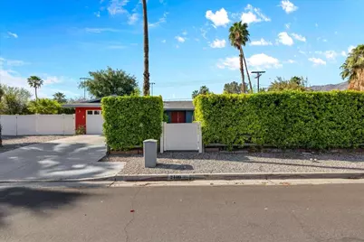 2109 E Paseo Gracia, Palm Springs, CA 92262 - Photo 24