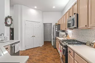 44129 Royal Troon Dr, Indio, CA 92201 - Photo 22