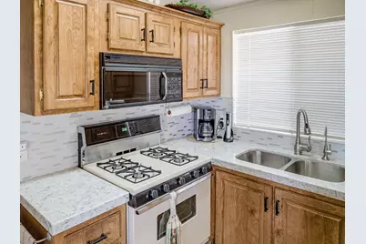 70200 Dillon Road #160, Desert Hot Springs, CA 92241 - Photo 8